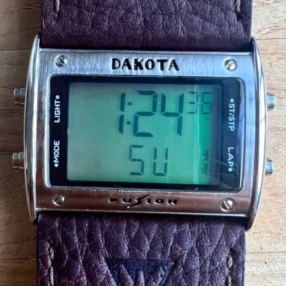 dakota brand model